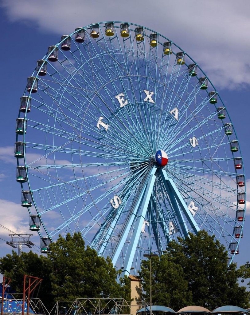 2021_Convention_Set_FerrisWheel