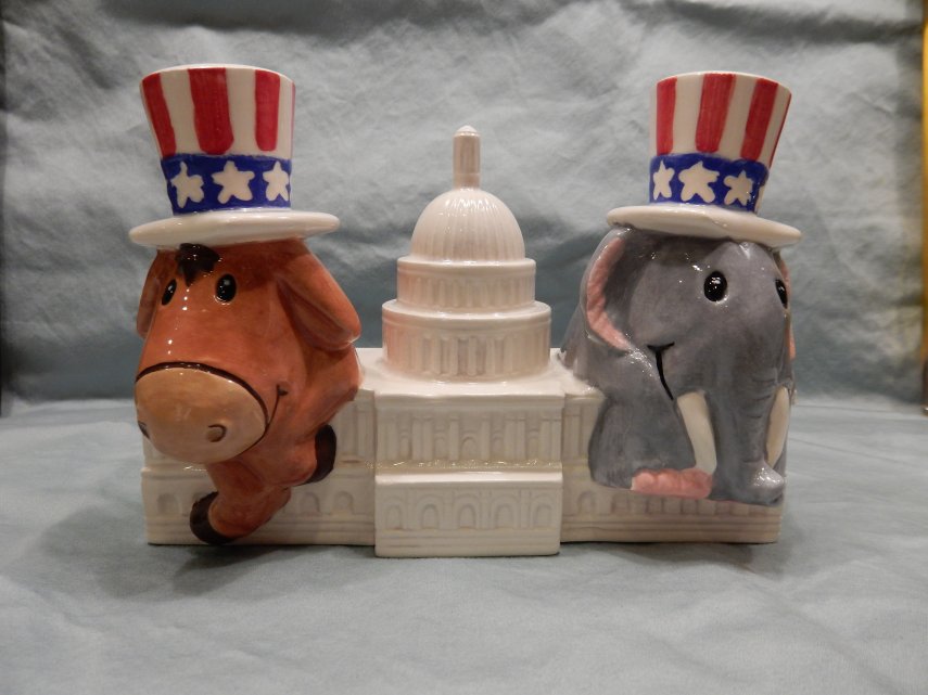 Convention 2015 Shaker