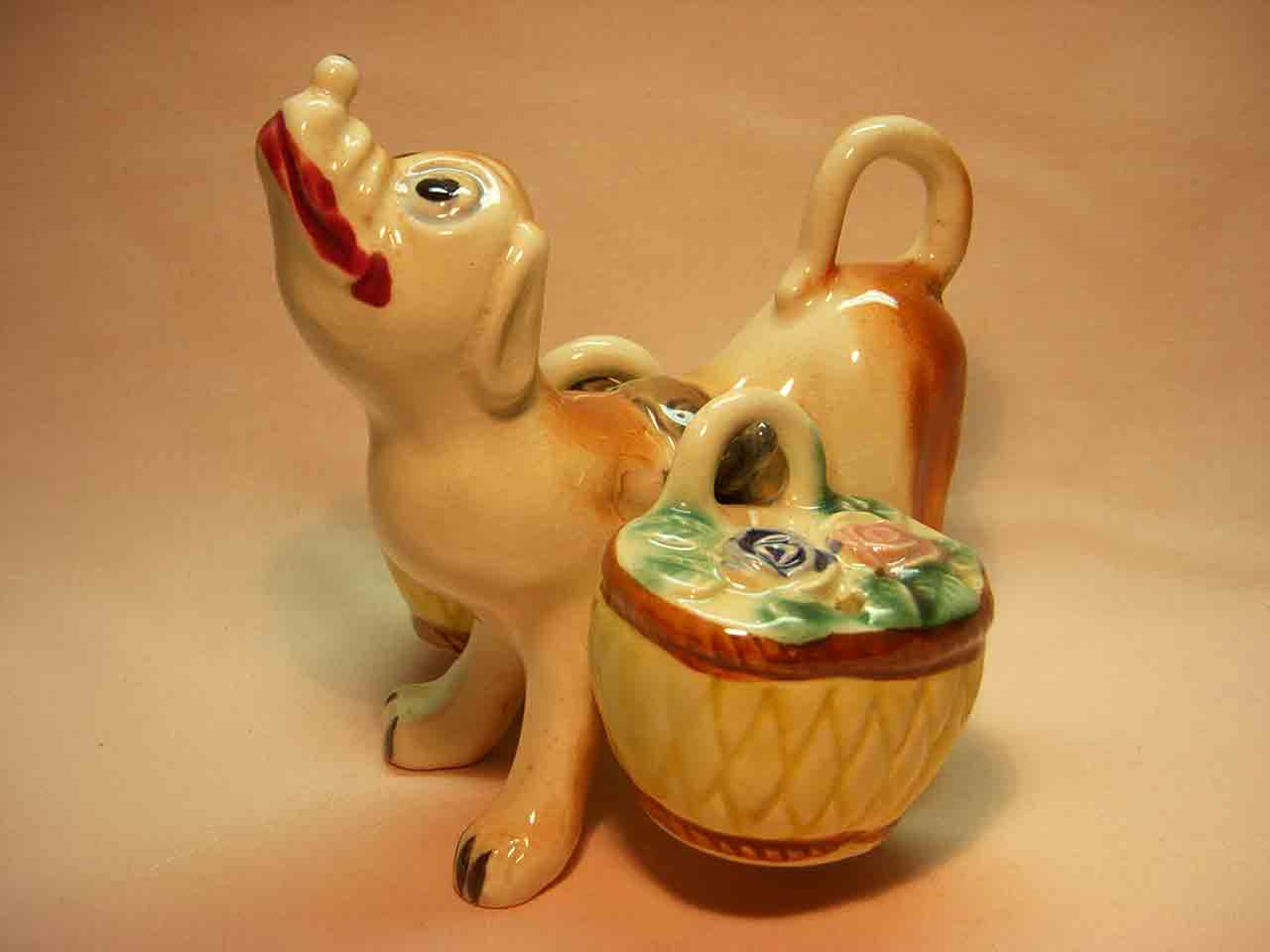 Dog carrier salt and pepper shakers