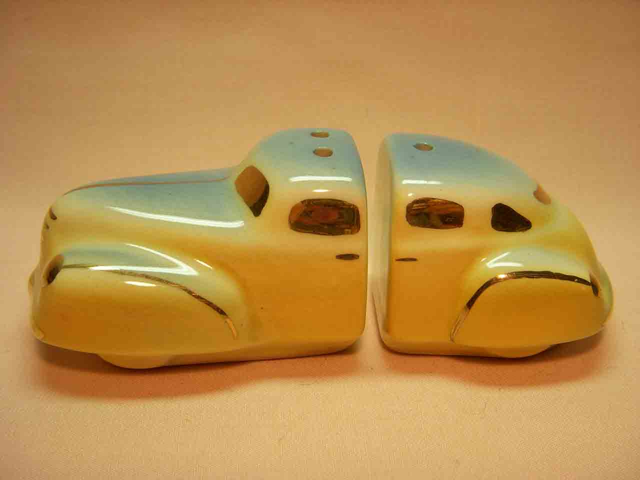 Go with car salt and pepper shakers